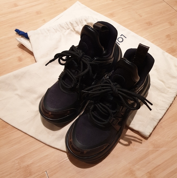 LOUIS VUITTON Archlight Monogram Sneakers Shoes Runners 37.5 FITS US 6 - Picture 2 of 7